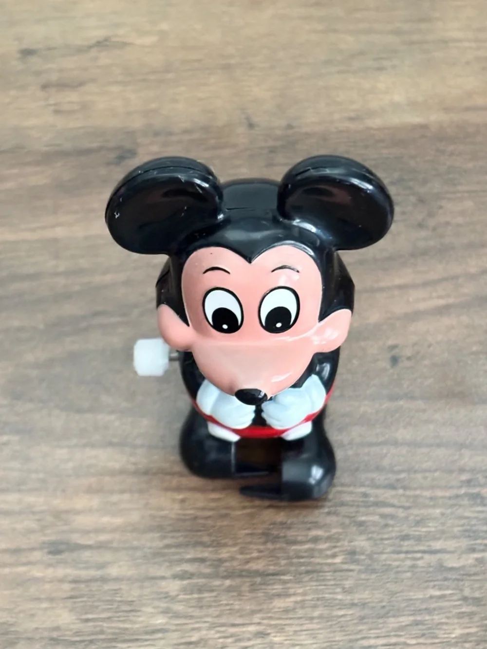 VINTAGE Mickey Mouse TOMY Walt Disney Productions Wind Up Walking Toy 1970's
